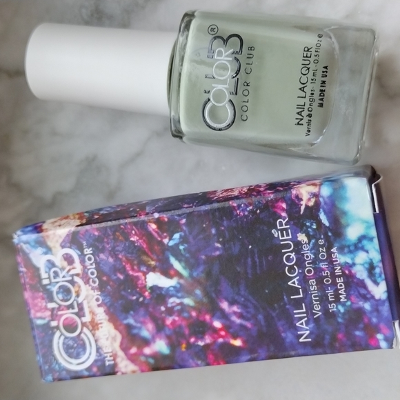 Color Club Nail Lacquer in Totally A-Veil-Able  NWT - Picture 3 of 6